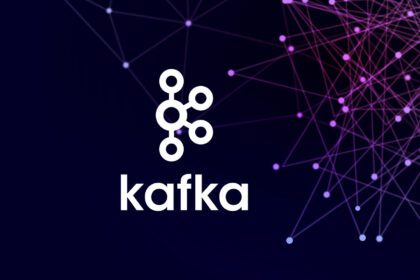 Ein dunkellila Hintergrund mit hellen Punkten, die rechts mit Linien verbunden sind. In der Mitte ist das Apache Kafka Logo zu sehen